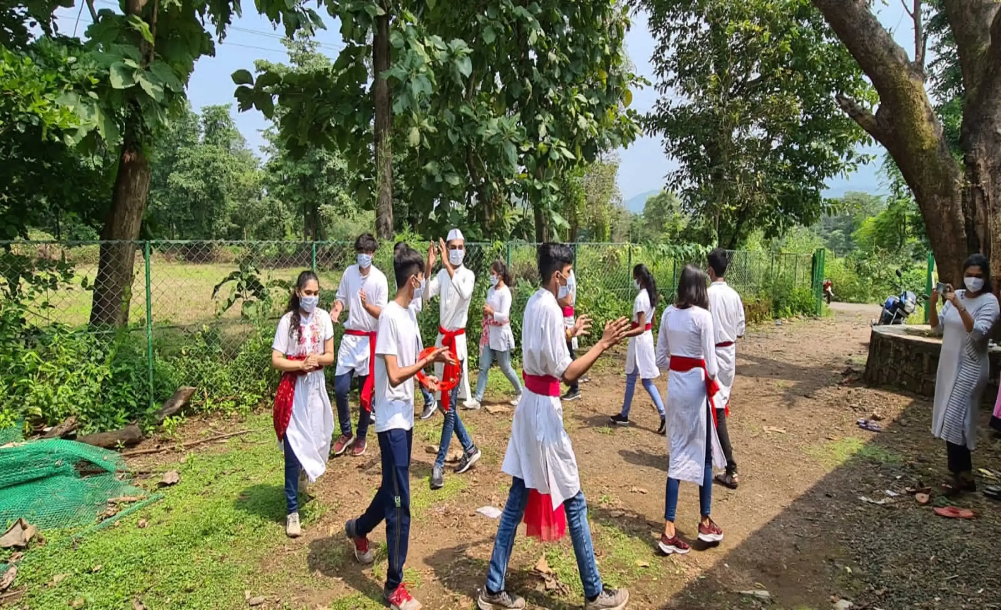 Community Outreach - Students working with local communities